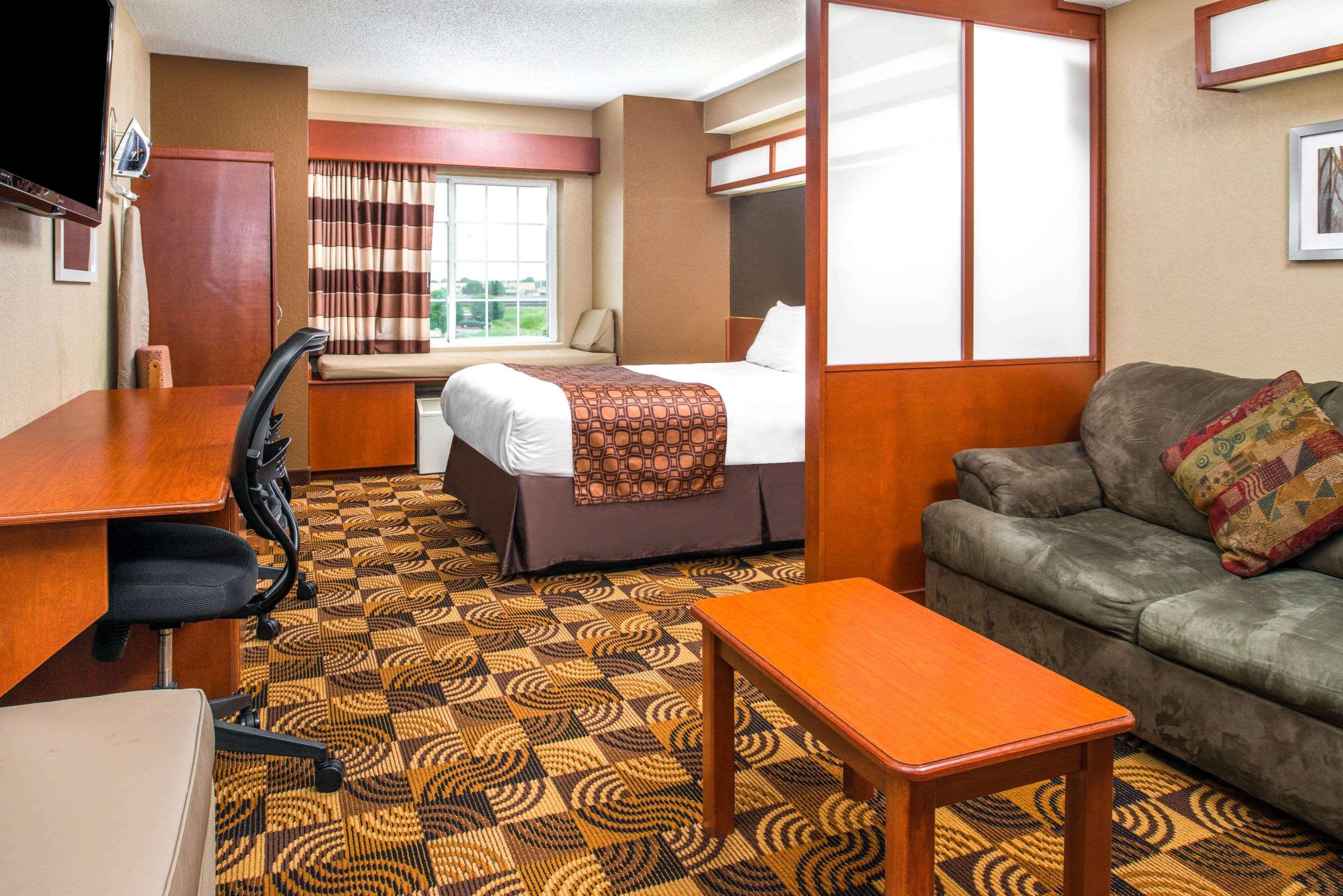 Microtel Inn & Suites Lincoln Exteriér fotografie