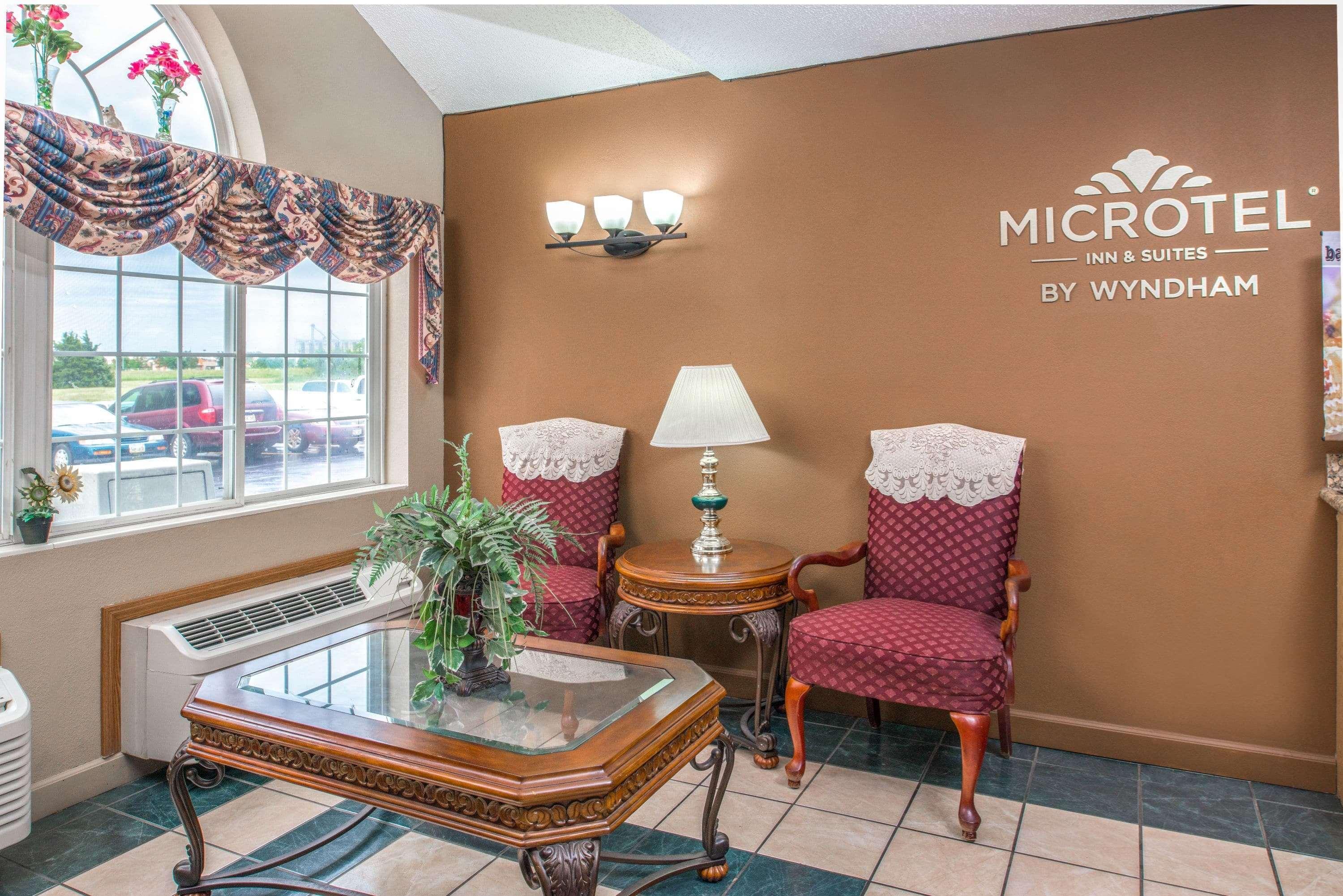 Microtel Inn & Suites Lincoln Exteriér fotografie